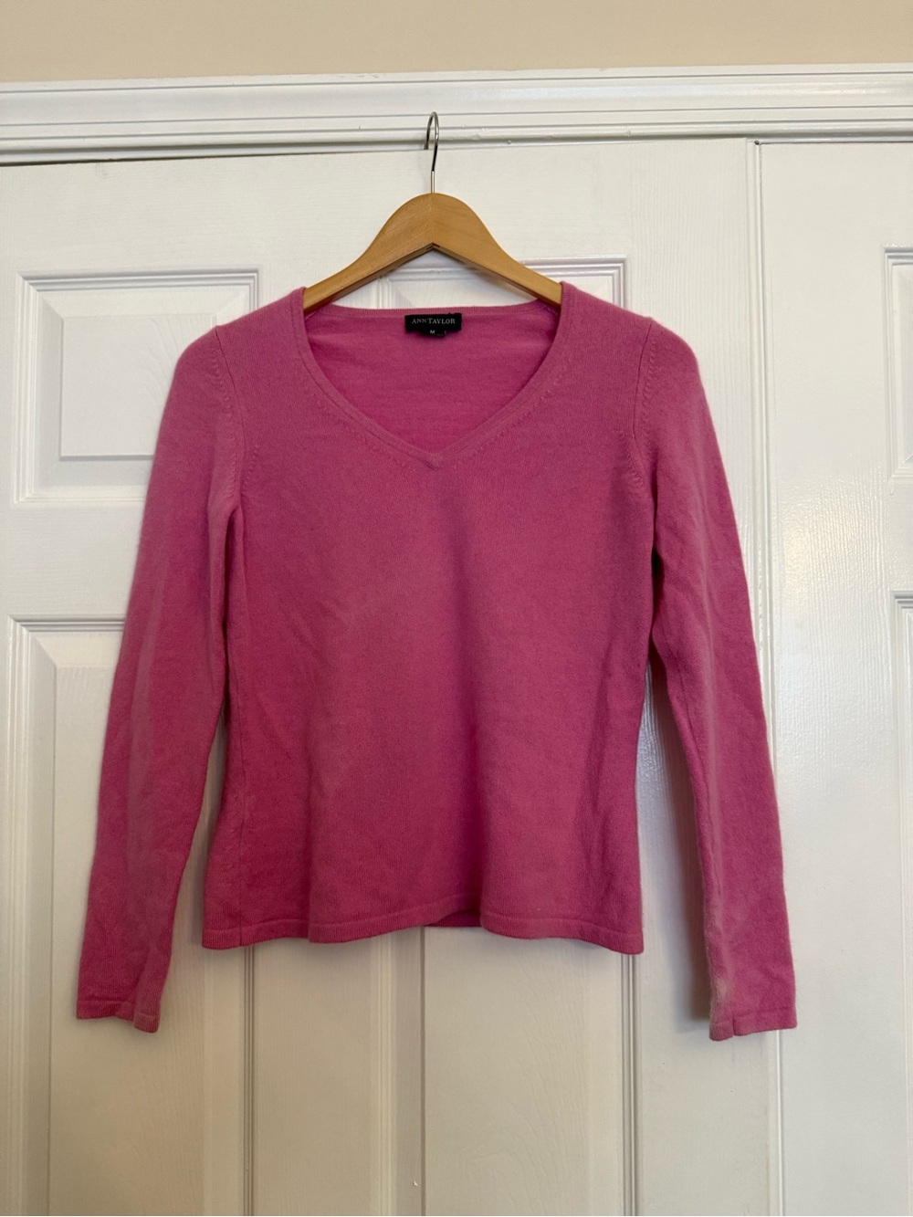 Ann Taylor Hot Pink V-Neck Cashmere-Blend Sweater